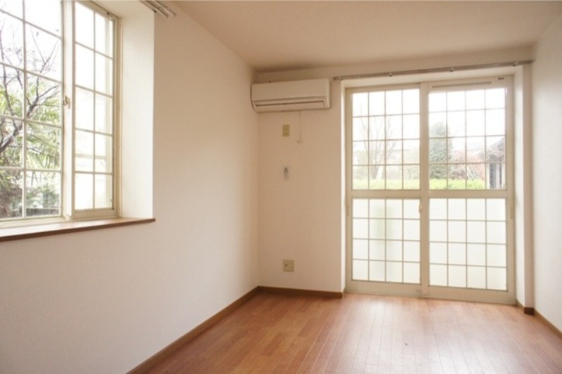 居室・リビング　図面と現状に相違がある場合には現状を優先