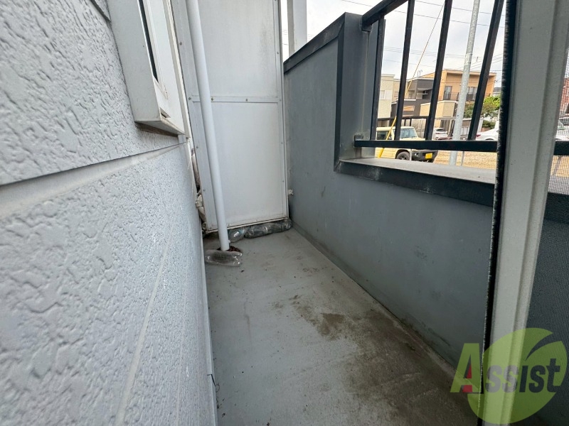 バルコニー　バルコニーが付いていますので一息ついてみてはいかがですか。