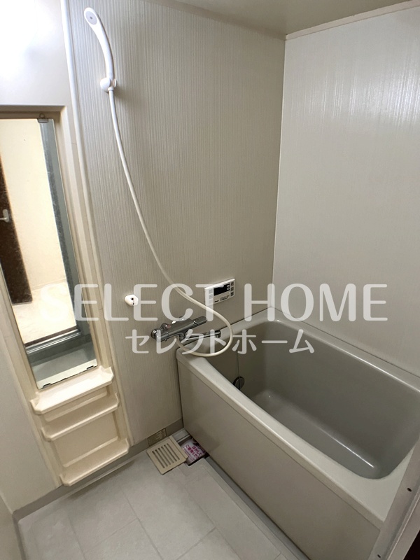 バス・シャワールーム　日々の疲れを癒すお風呂付です同型タイプ
