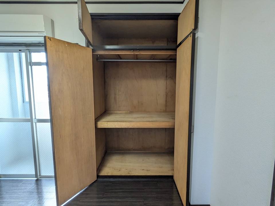 収納　クローゼット