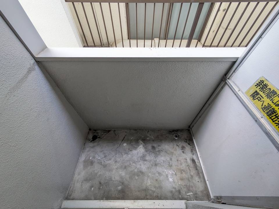 バルコニー　バルコニー