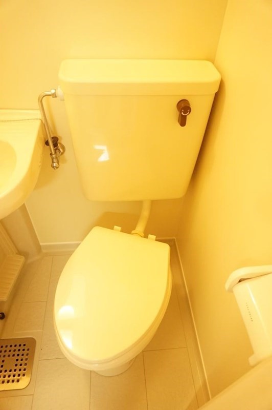 トイレ　バストイレ同室