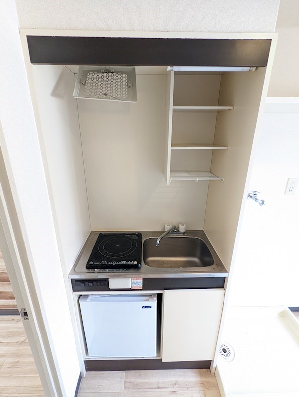 キッチン　ＩＨクッキングヒーターでお手入れラクラク