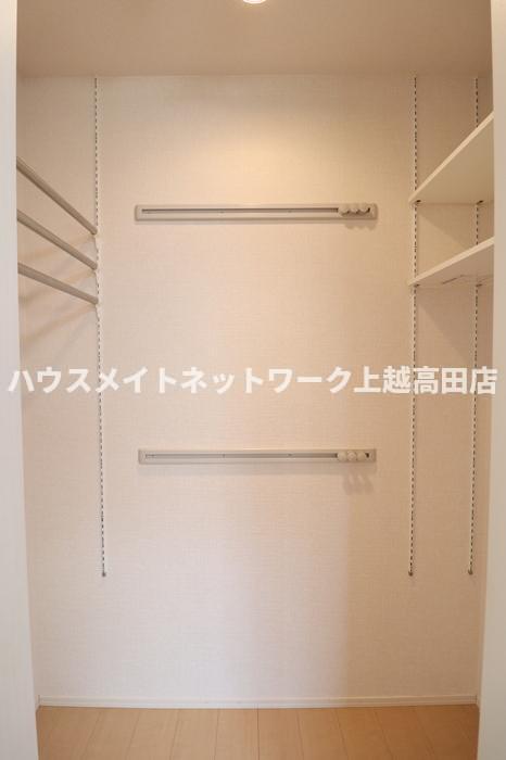 収納　クローゼット