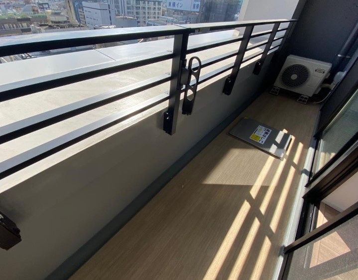 バルコニー　参考写真左右反転タイプ