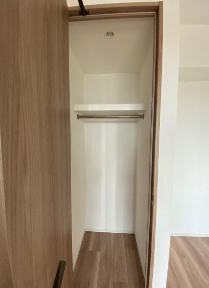 収納　参考写真左右反転タイプ