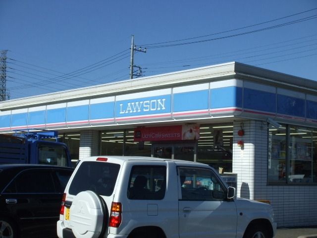 コンビニ　ローソン三芳藤久保北店（コンビニ）まで236m