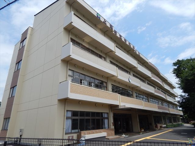 小学校　中央小（小学校）まで500m