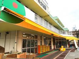 幼稚園・保育園　富士中央幼稚園（幼稚園・保育園）まで584m
