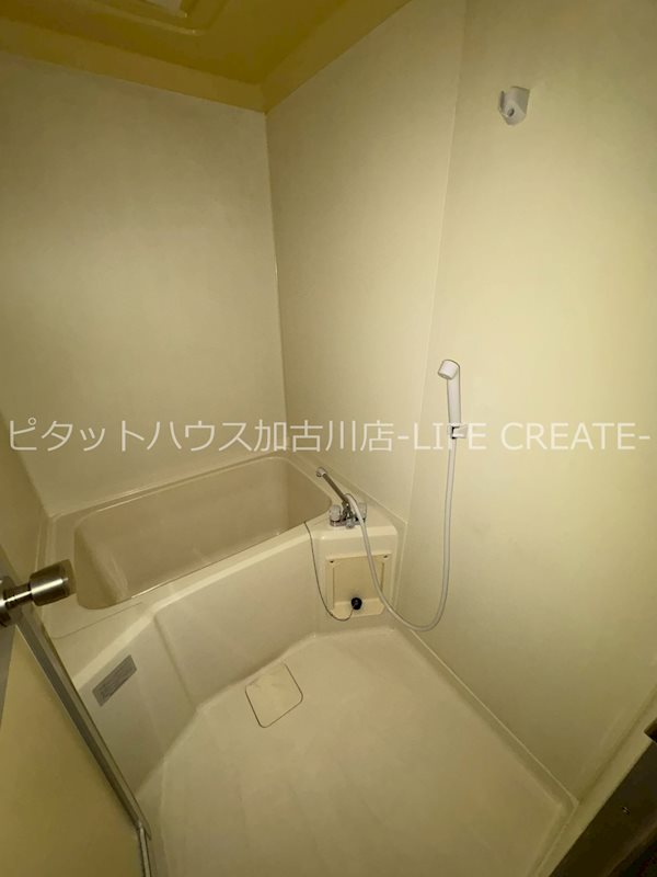 バス・シャワールーム　写真は103