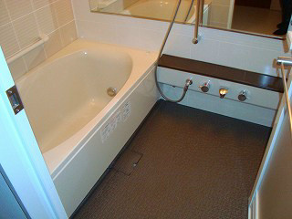 バス・シャワールーム