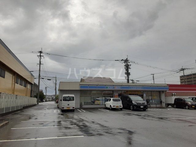 コンビニ　ローソン 福岡西警察署前店（コンビニ）まで191m