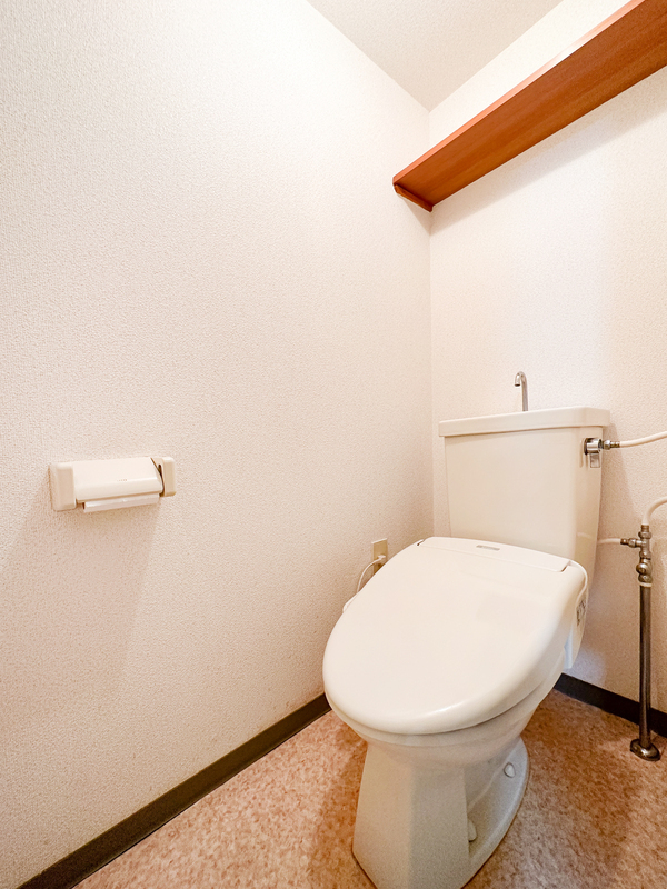 ホリホックイン人宿のトイレ写真