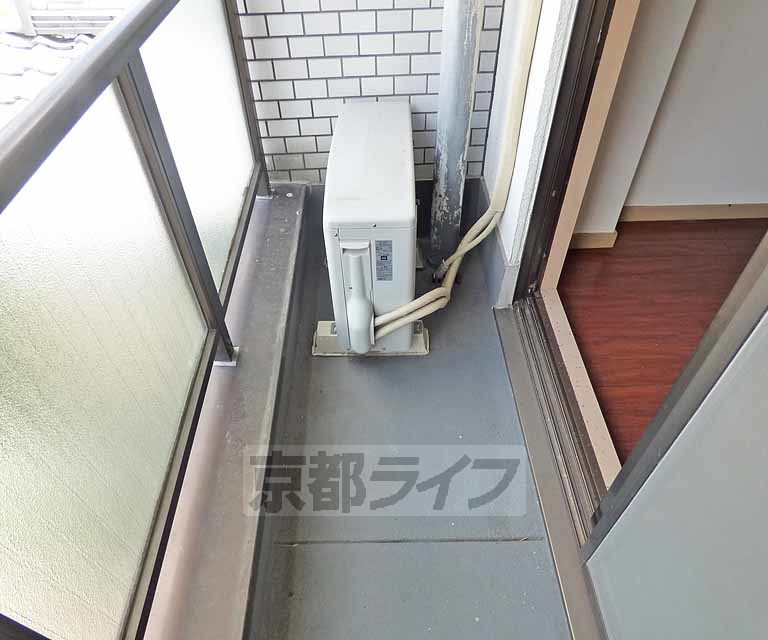 バルコニー　バルコニです。