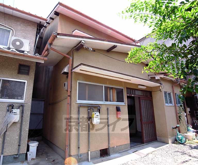 建物外観　風情のある貸家です。