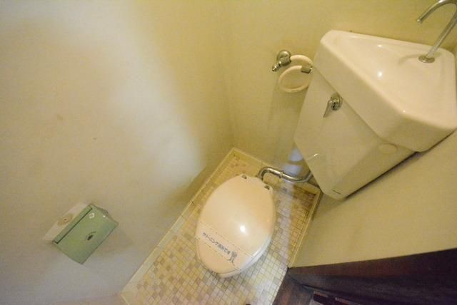 トイレ　トイレ