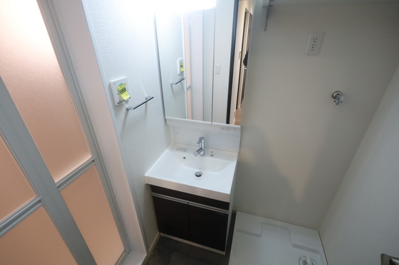洗面設備　※別部屋の写真です