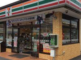 コンビニ　セブンイレブン桐生相生5丁目店（コンビニ）まで767m