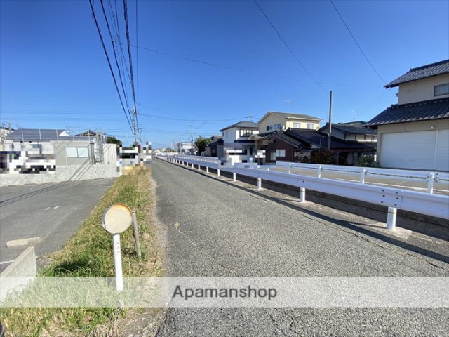 その他　前面道路（その他）まで0m