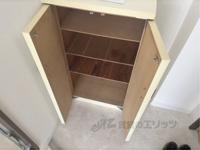 収納　下駄箱