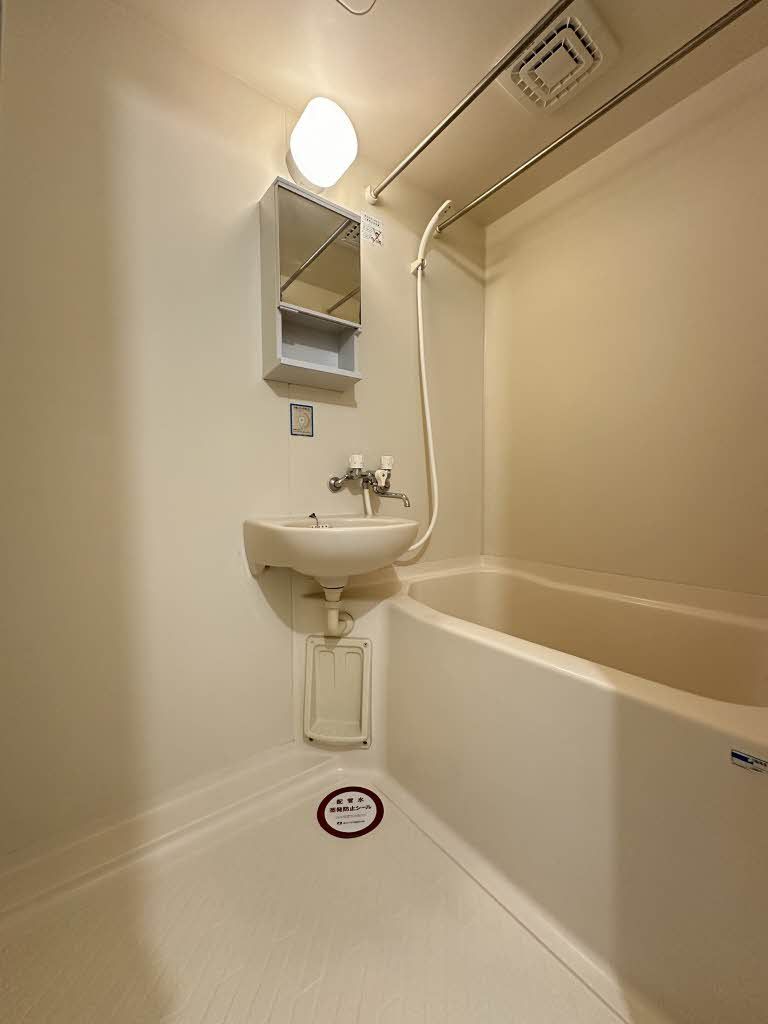 バス・シャワールーム　浴室