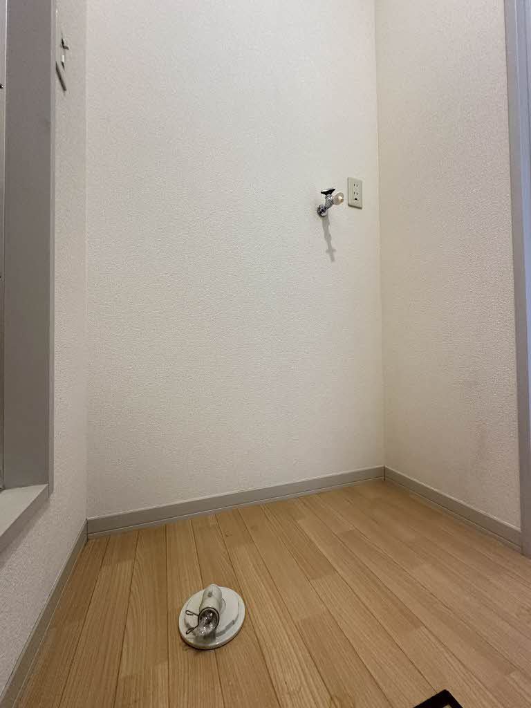 その他　洗濯機置き場