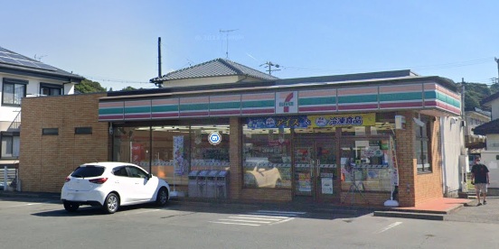 コンビニ　セブンイレブン 掛川中方店（コンビニ）まで879m