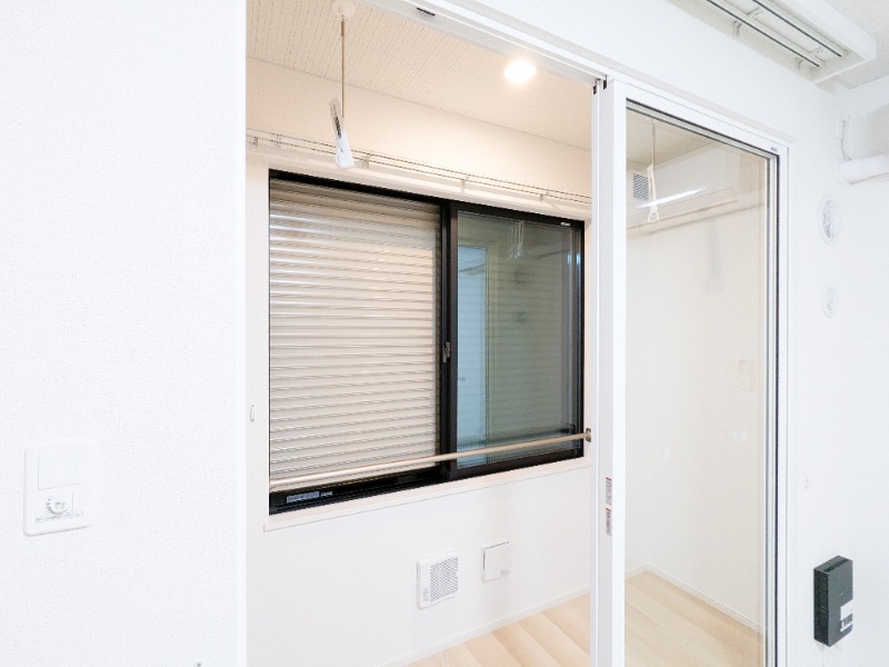 バルコニー　図面と現状に相違がある場合には現状を優先