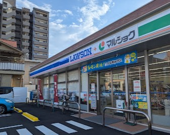 スーパー　ローソンマルショク長浜店（スーパー）まで278m
