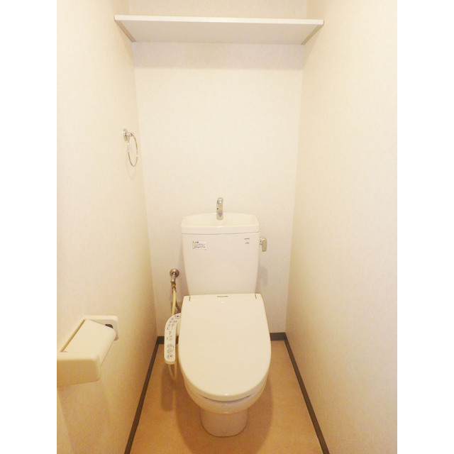 トイレ　シンプルで使いやすいトイレです