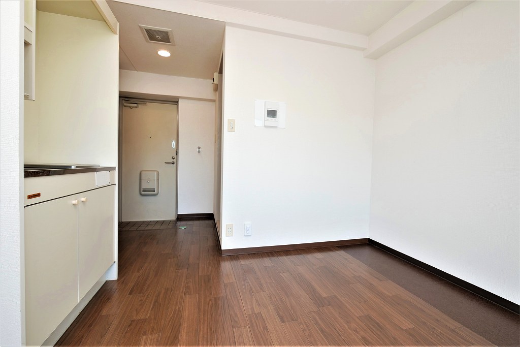 居室・リビング　Calm西原601