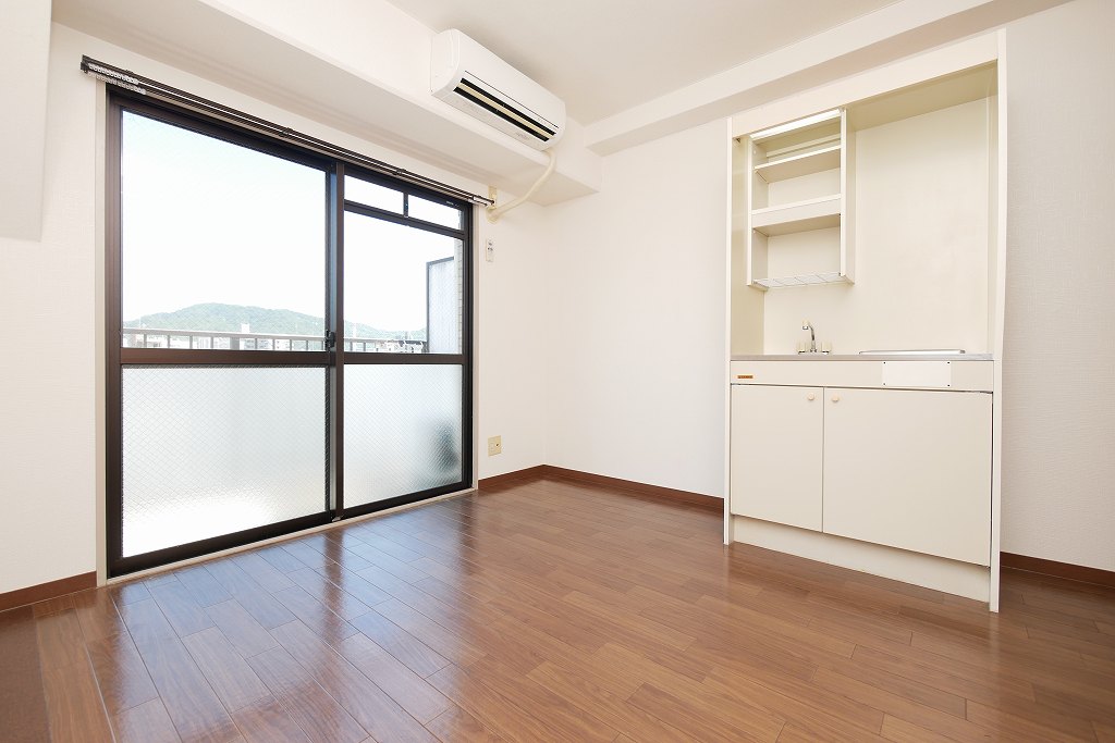 居室・リビング　Calm西原601