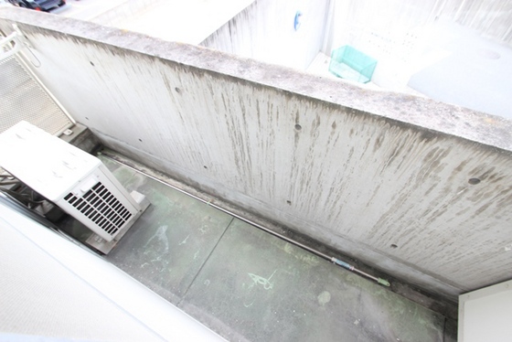 バルコニー　※別号室の写真です