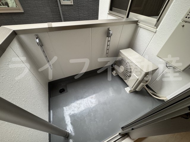 バルコニー　落ち着いた時間を過ごせるバルコニーです