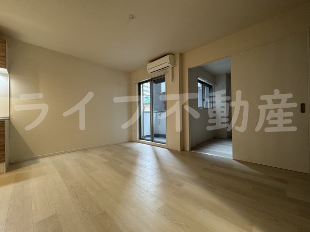 居室・リビング　使いやすい居間です