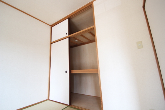 収納　※別号室のお写真です