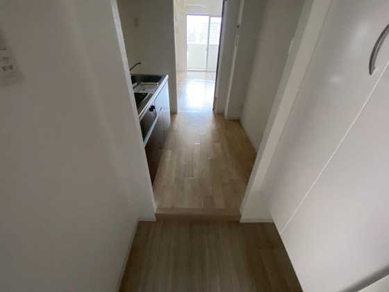 玄関　※別部屋の写真です