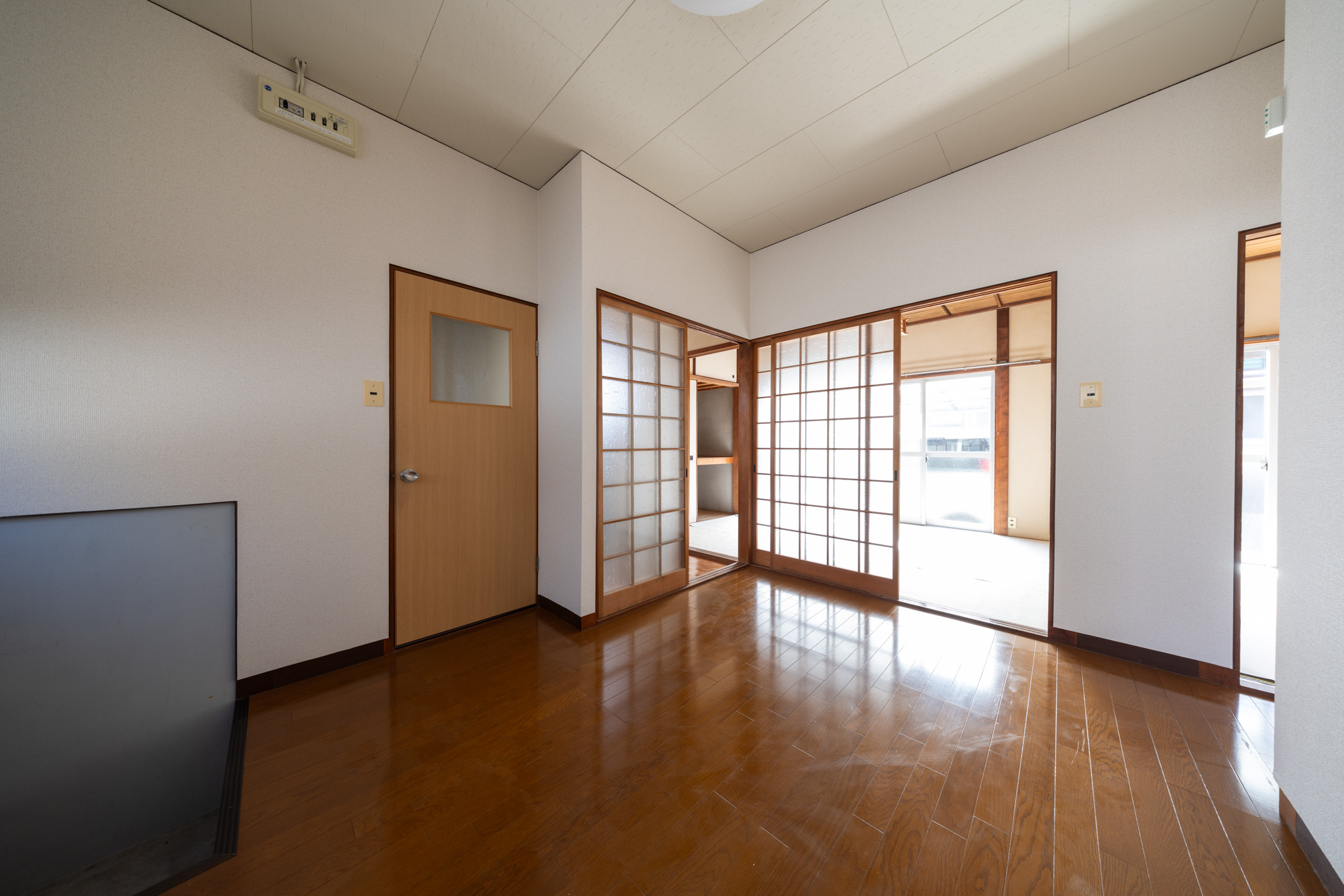 居室・リビング　6帖のＤＫ