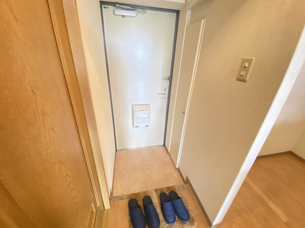 玄関　玄関