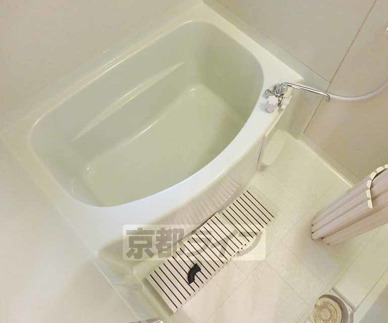 バス・シャワールーム　嬉しいセパレートタイプです