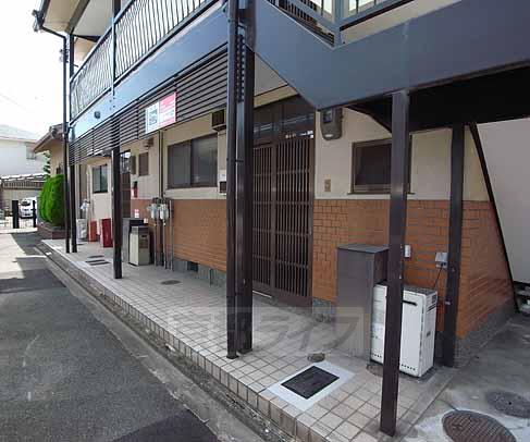 その他共有部分　建物入り口部分です。