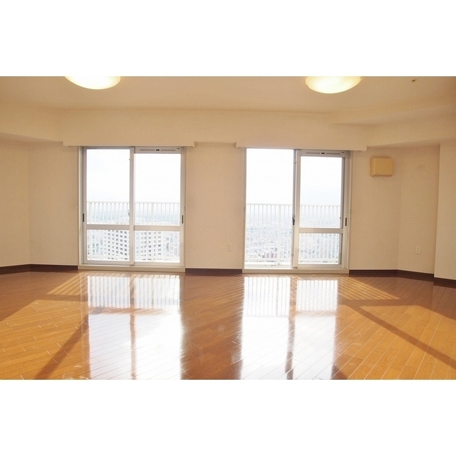 居室・リビング　約１５．９帖のリビングダイニングキッチン