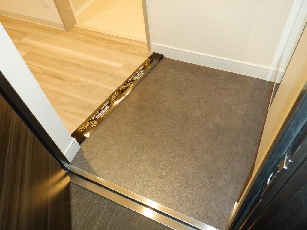 玄関　※同仕様