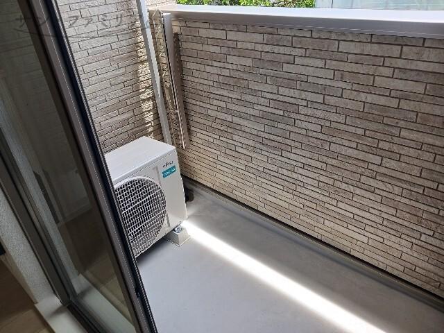 バルコニー　別物件同一モデル写真