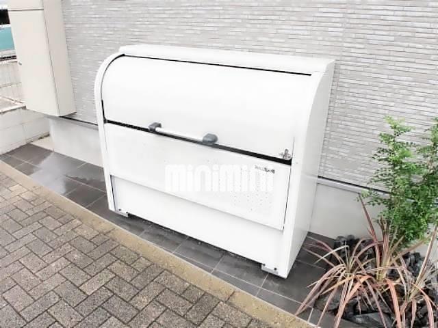 その他共有部分　共用のゴミ置き場です