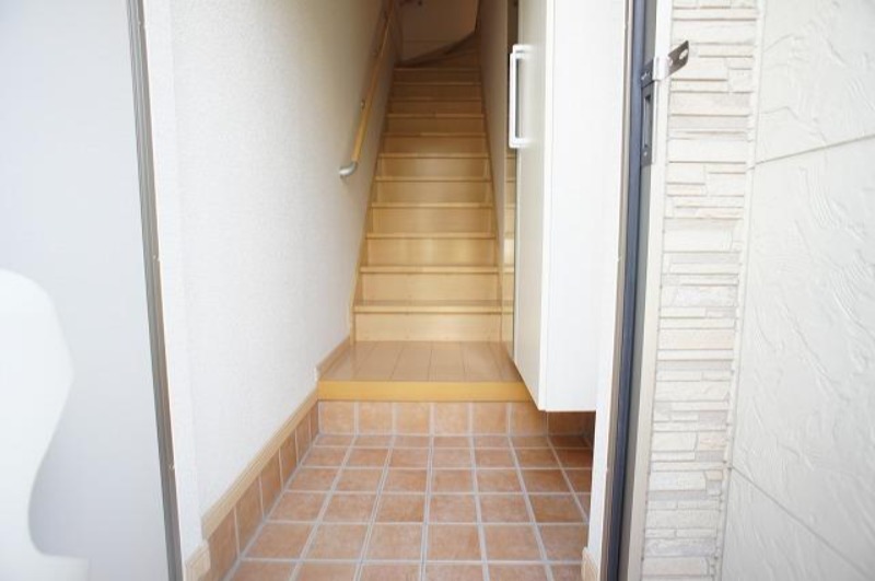 玄関　図面と現状に相違がある場合には現状を優先