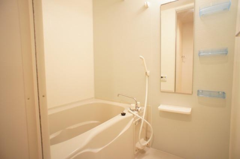 バス・シャワールーム　図面と現状に相違がある場合には現状を優先