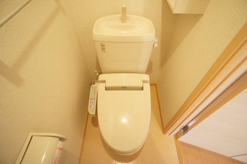 トイレ　図面と現状に相違がある場合には現状を優先