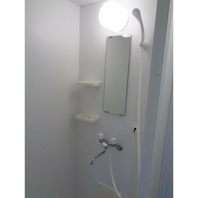 バス・シャワールーム　シャワールーム