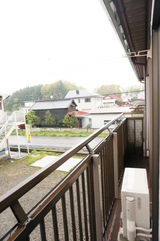 バルコニー　図面と現状に相違がある場合には現状を優先